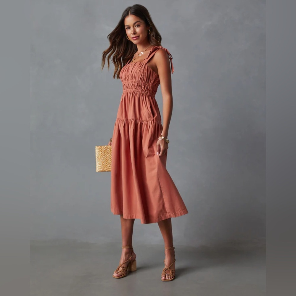 Vici Briella Tie Shoulder Tiered Midi Dress in Terracotta
